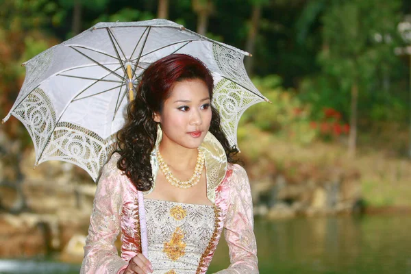 6 Aralık 2008 Bayan Hk, Tsing Yi Park 'ta.