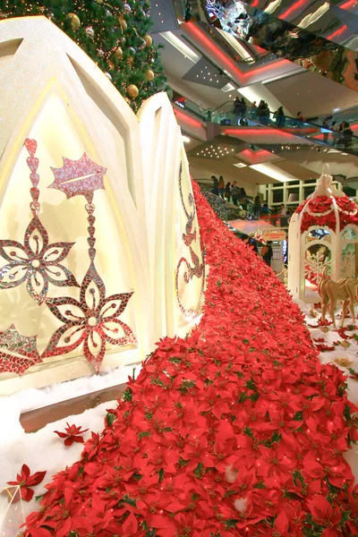香港のショッピングモールでのお祝いのクリスマス 2008年12月3日 — ストック写真