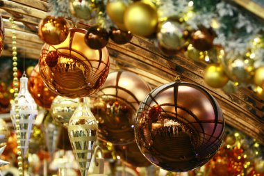 Tsim Sha Tsui. Harbour City 'de Noel Dekorasyonu, 21 Kasım 2008