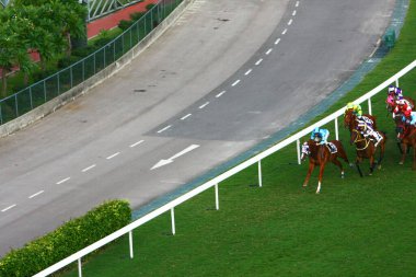 19 Ekim 2008 At yarışı HK 'de popüler bir spordur. HK 'deki Happy Valley yerleşim bölgesi.