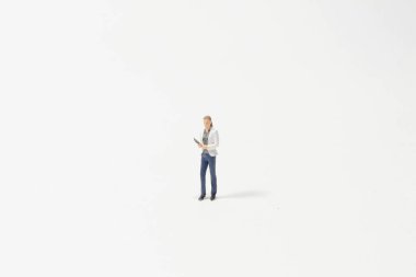 Tahtadaki figürün eğlencesi.