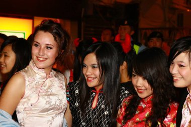 Lan Kwai Fong hk 'da Cadılar Bayramı gecesi. Lan Kwai Fong Cadılar Bayramı, Hong Kong 31 Ekim 2008