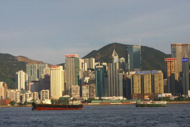 CWB 2 Ağustos 2008 'den TST' ye doğru Victoria Limanı