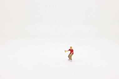 10 Nisan 2020 Graffiti Yazar Spreyi 