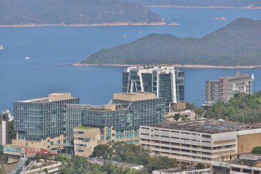 bir kampüs HK Bilim ve Teknoloji Üniversitesi