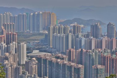 13 Nisan 2020 Razor Hill 'in manzarası, Yeni kasaba Tseung Kwan O