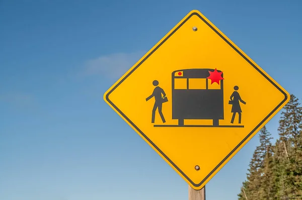 Školní autobus znamení — Stock fotografie