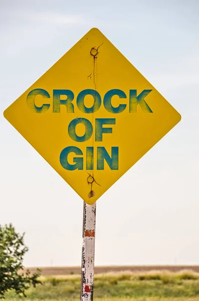 Crock Of Gin Zeichen — Stockfoto