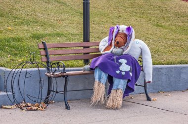 Tüm ile hiç bir yere gitmek için giyinmiş