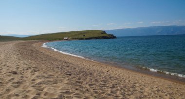 Blue Lake Sahili 'nin uzun kumlu kıyıları