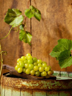 Bir varil üzerinde üzüm