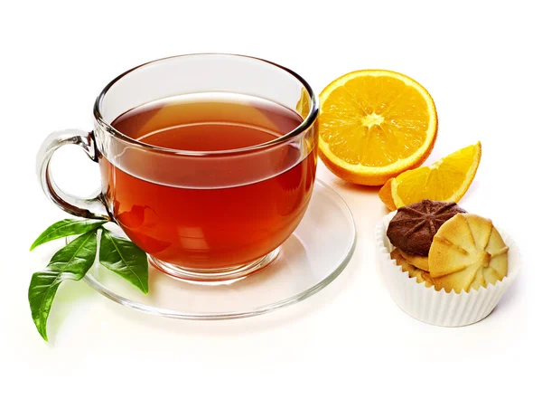 Tee, Orangen und Kekse — Stockfoto
