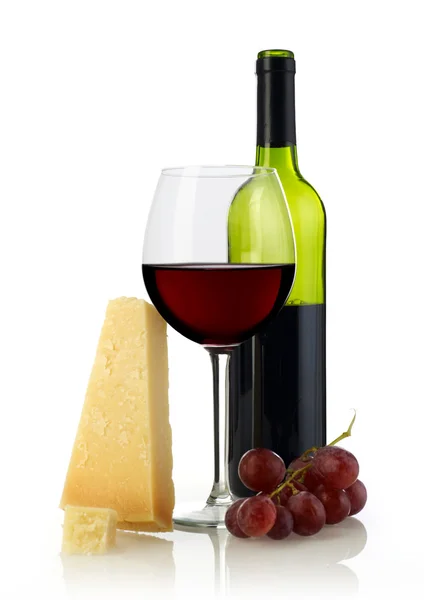 Vin rouge, raisins et fromage — Photo