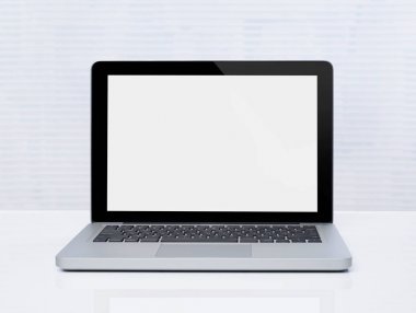 Boş monitörü Masası ile dizüstü bilgisayar