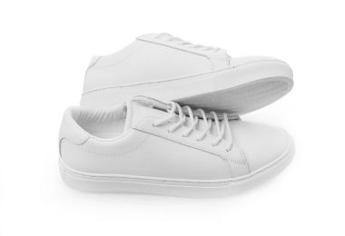 beyaz spor ayakkabı