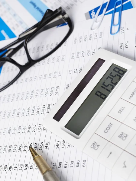 Finanças internas em cima da mesa — Fotografia de Stock