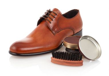 Ayakkabı boyası beyaz