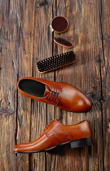 Shoe polish concept — Stock Photo, Image