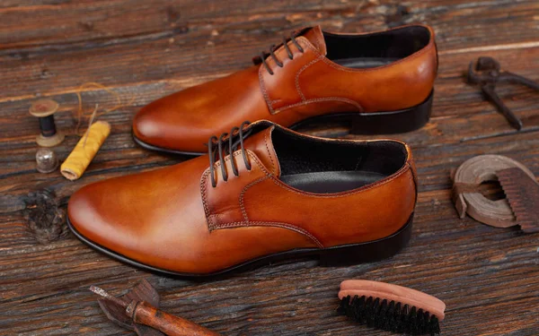Концепция изготовления обуви — стоковое фото