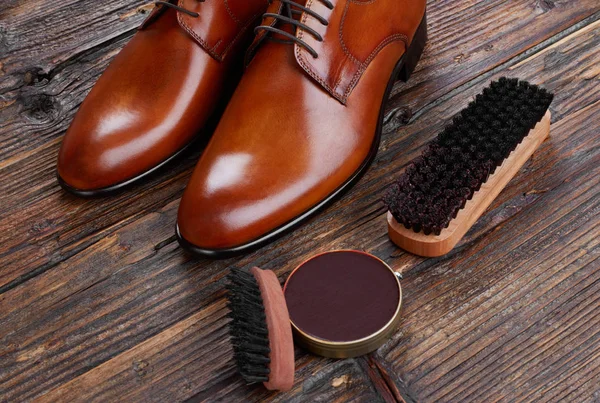 Elegante Schuhcreme — Stockfoto