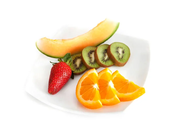 Frutas en un plato — Foto de Stock