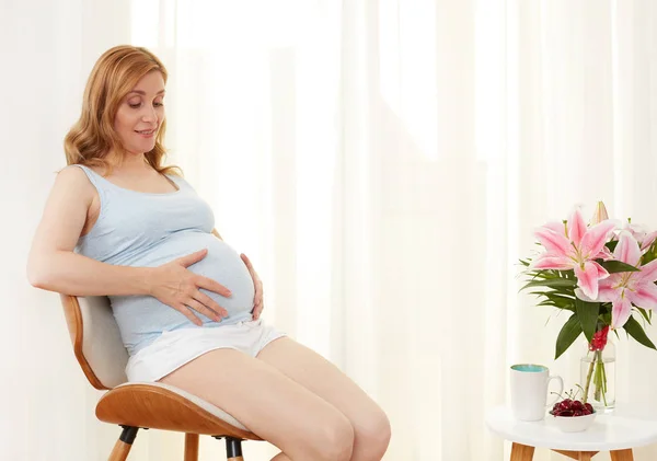 Zwangerschap tijd concept — Stockfoto