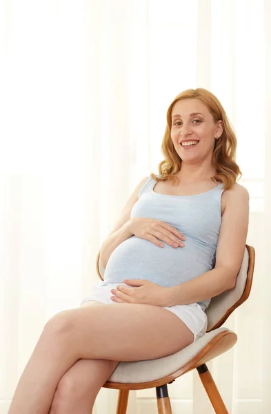 Terhesség relaxációs koncepció — Stock Fotó