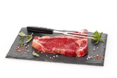 Baharat ile sığır eti biftek