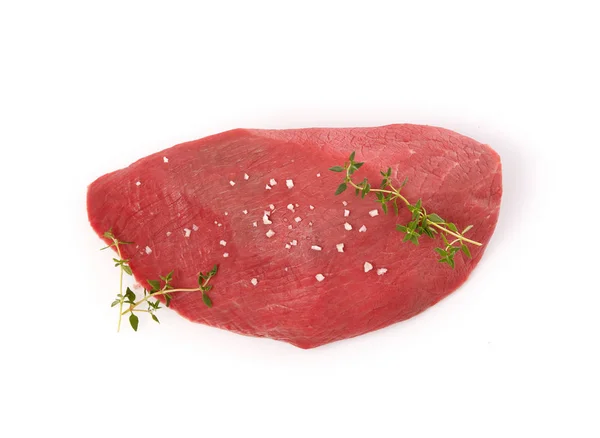 Steak de veau avec assaisonnement — Photo