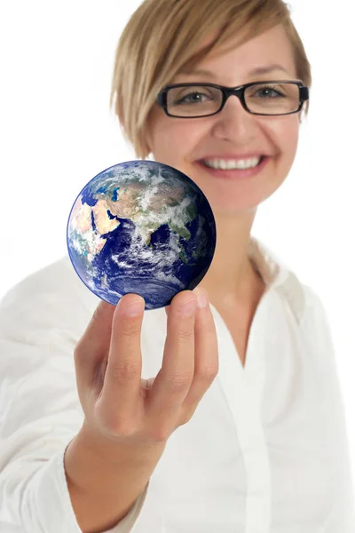 Woman holding the Earth — Stock Photo, Image