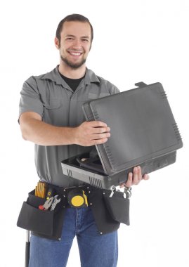 Araç kutusu ile marangoz