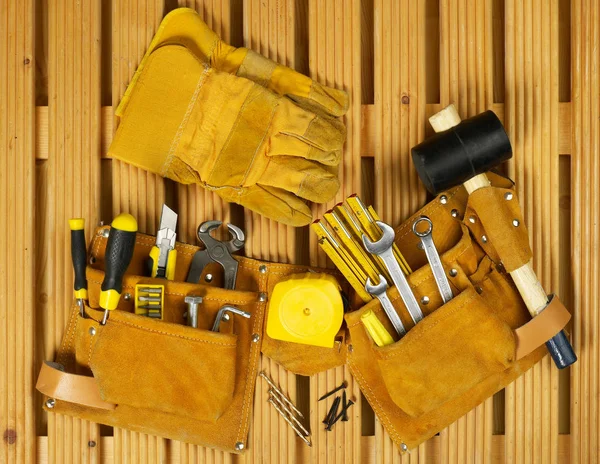 Tool belt and work gloves — Stock Photo, Image