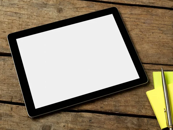 Ahşap üzerine dijital tablet