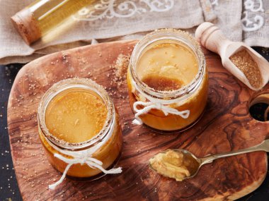 Ev yapımı panna cotta