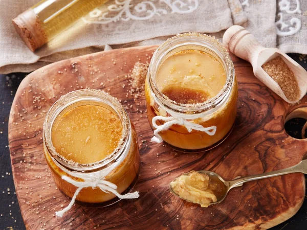 Ev yapımı panna cotta