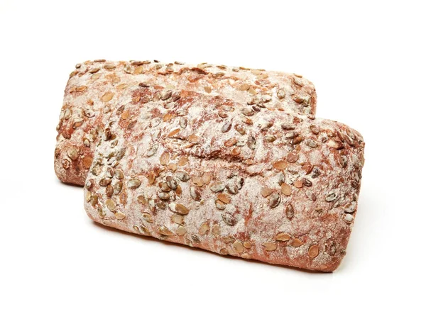 Rustikales Brot mit Kürbiskernen — Stockfoto