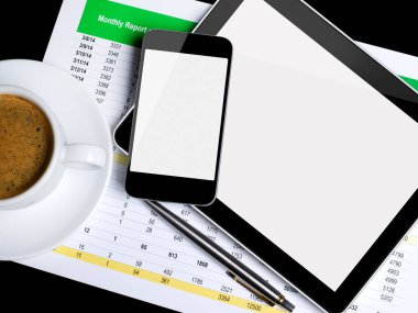 Dijital tablet ve Resepsiyon üstünde hareket eden telefon