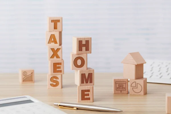 Home Taxes Wooden Blocks Desk — Stock Photo, Image