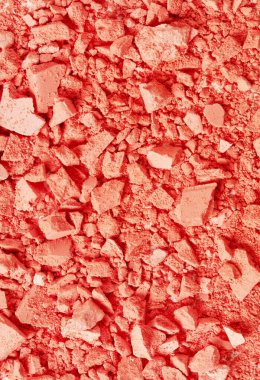 Ezilmiş makyaj malzemesi.