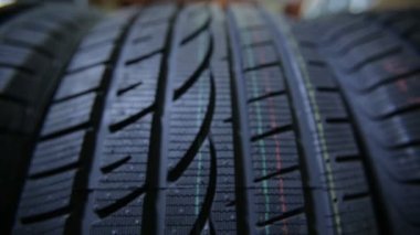 Bir araba lastik yapısı