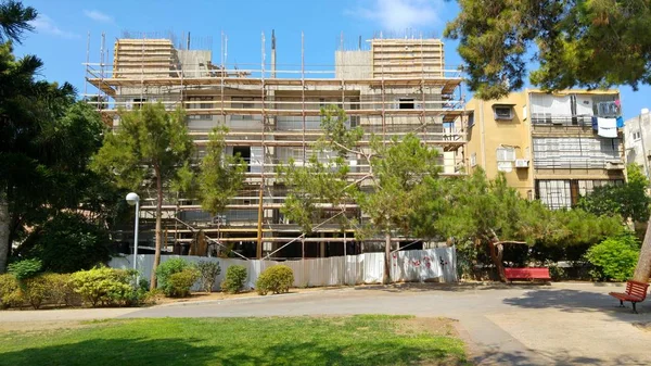 Kentsel yenileme, evin yeniden yapılanma ve remodeling stok görüntü.