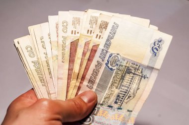 Rus ruble stok görüntü tutan el.