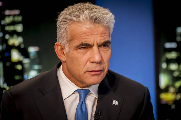 Yair Lapid, portrait