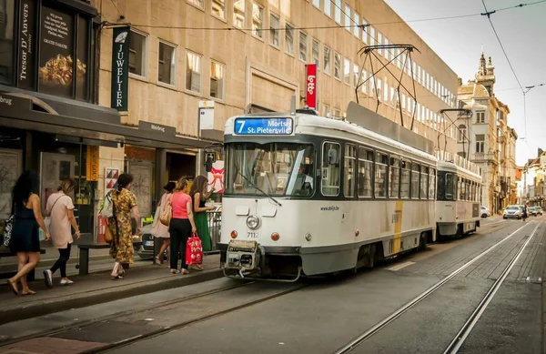 Antwerp Belgio Luglio 2017 Tram Elettrico Della Città Nel Centro — Foto Stock