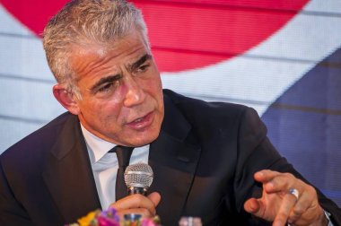 Eilat, İsrail. 21 Aralık 2017. Yair Lapid, bir İsrailli politikacı, şu anda 