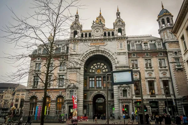 Antwerpia Belgia Stycznia 2018 Fasada Budynku Historycznym Anwerp Centraal Station — Zdjęcie stockowe