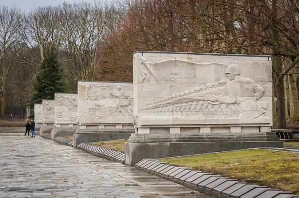 Berlín Alemania Febrero 2020 Monumento Guerra Soviética Treptow Cementerio Militar —  Fotos de Stock