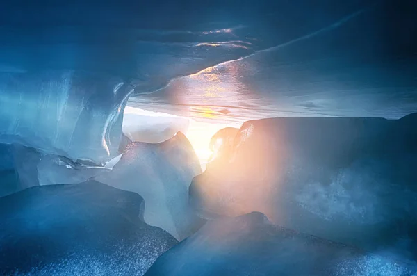 The view from the cave with icicles, shards of ice and incrustations. — Stock Photo, Image