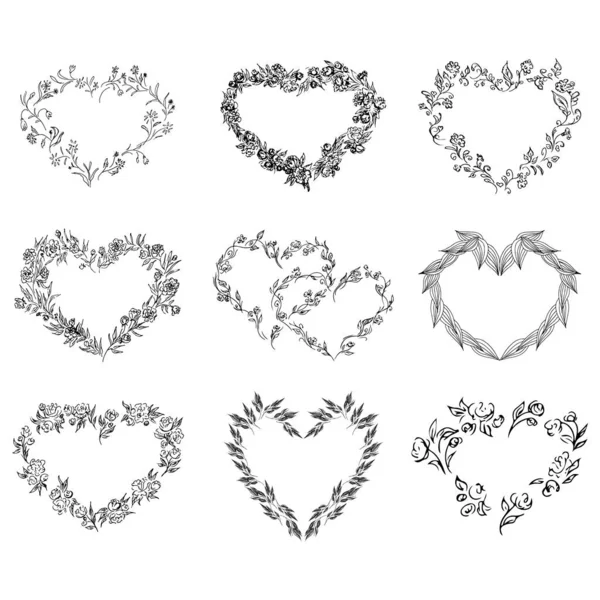 Klasik çiçek kalp koleksiyonu. El çizimi çiçekler. Büyük kalp koleksiyonu. İzole vektör seti. Vintage vektör kümesi.