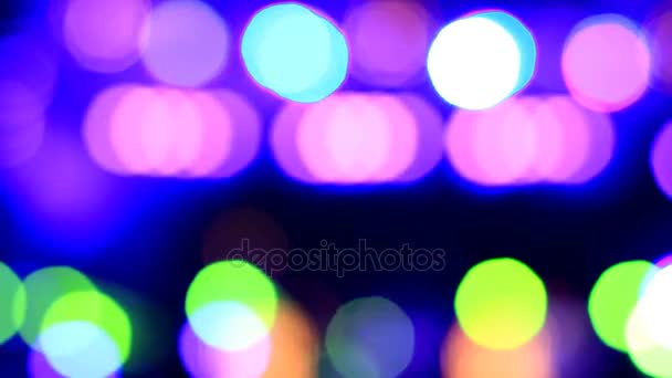 Disco lights out van focus. Abstracte bokeh. — Stockvideo